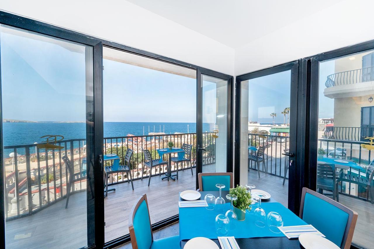 Islet Promenade Seafront Family Apartment With 2 Balconies By Getawaysmalta St. Paul's Bay Exterior foto